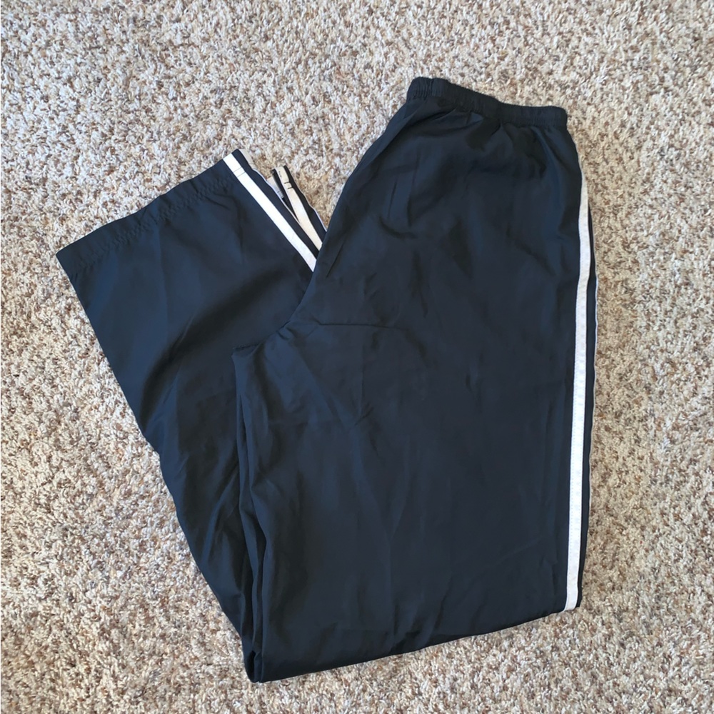 Adidas Active Sports Pants Size L - Picture 3 of 4